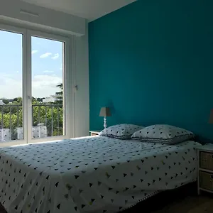 Chic T3 Neuf Calme Proche Centre-ville Et Plages Appartement